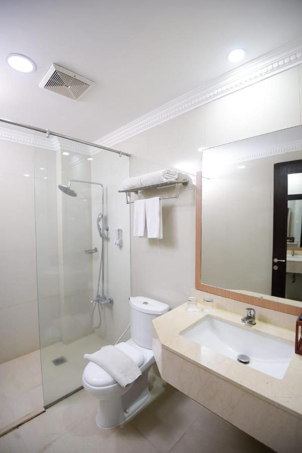 D'Senopati Malioboro Grand Hotel Yogyakarta Luaran gambar
