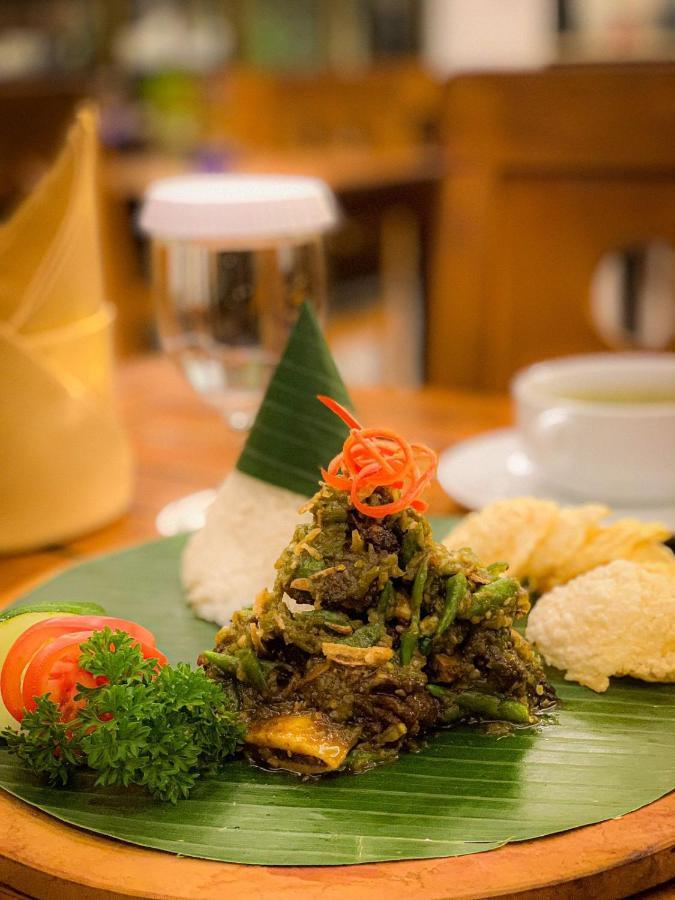 D'Senopati Malioboro Grand Hotel Yogyakarta Luaran gambar